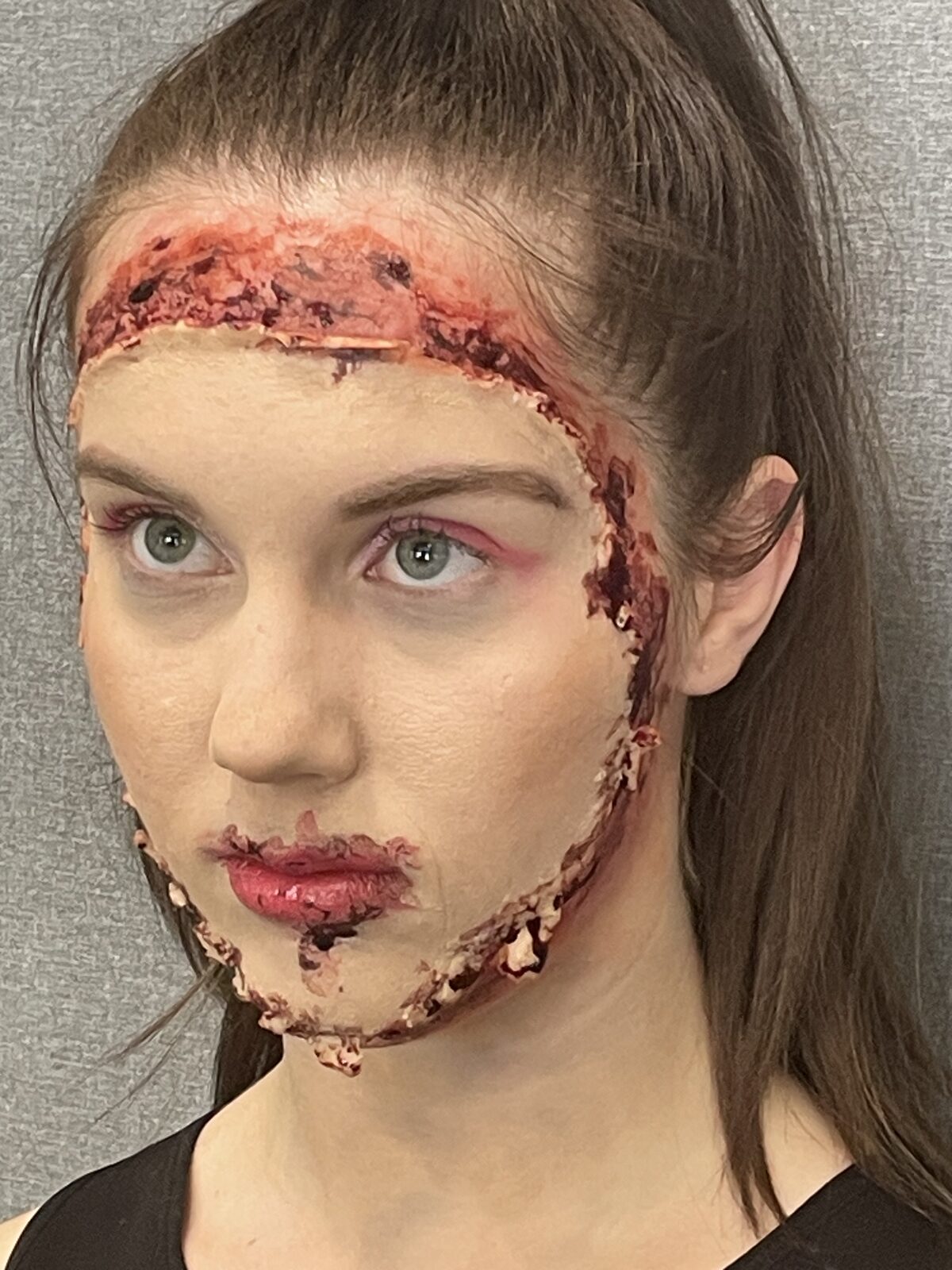 Arcsérülés – filmes SFX seb